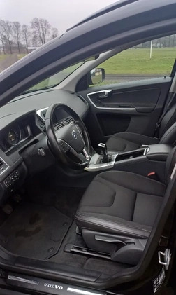 Volvo XC 60 cena 58000 przebieg: 244000, rok produkcji 2015 z Rzgów małe 37